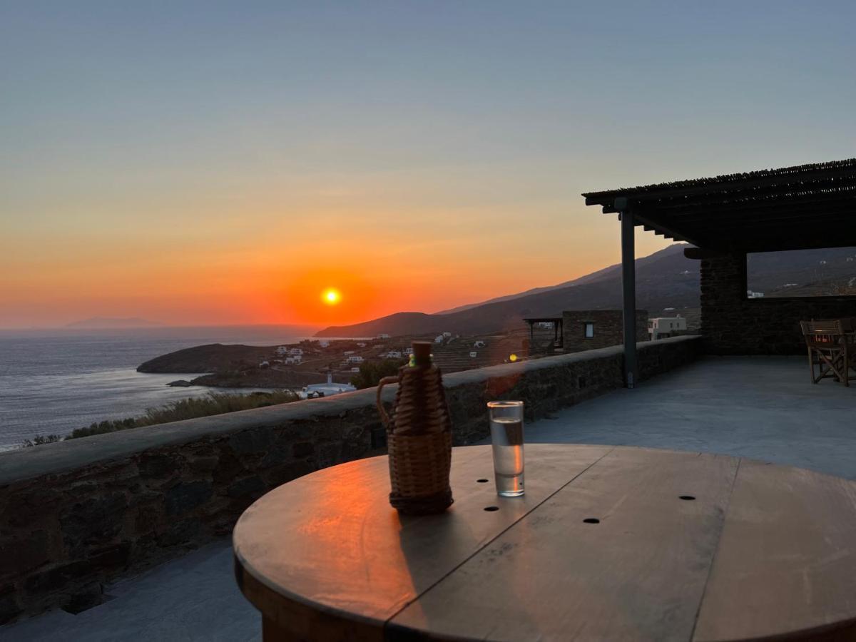Вилла Aerino Seaside Agios Romanos Экстерьер фото